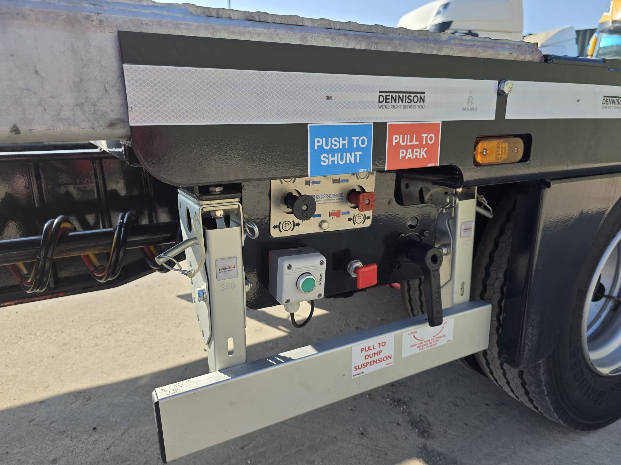 ff-b50da8510e3952907088d820267b3dd2-ff-WhatsApp-Image-2026-03-18-at-4.38.42-PM-2