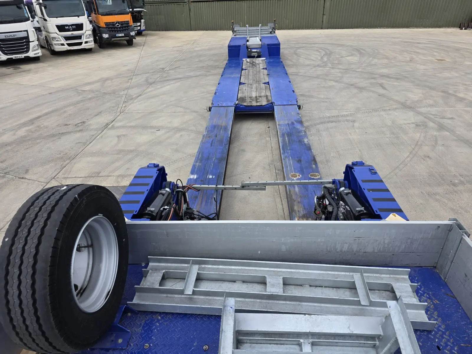 ff-7beb1f8db317c15e989c4bc953d5fa7b-ff-WhatsApp-Image-2026-04-24-at-08.05.48