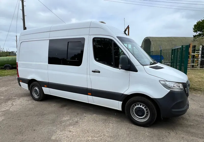 Mercedez-Benz Van for sale (11)